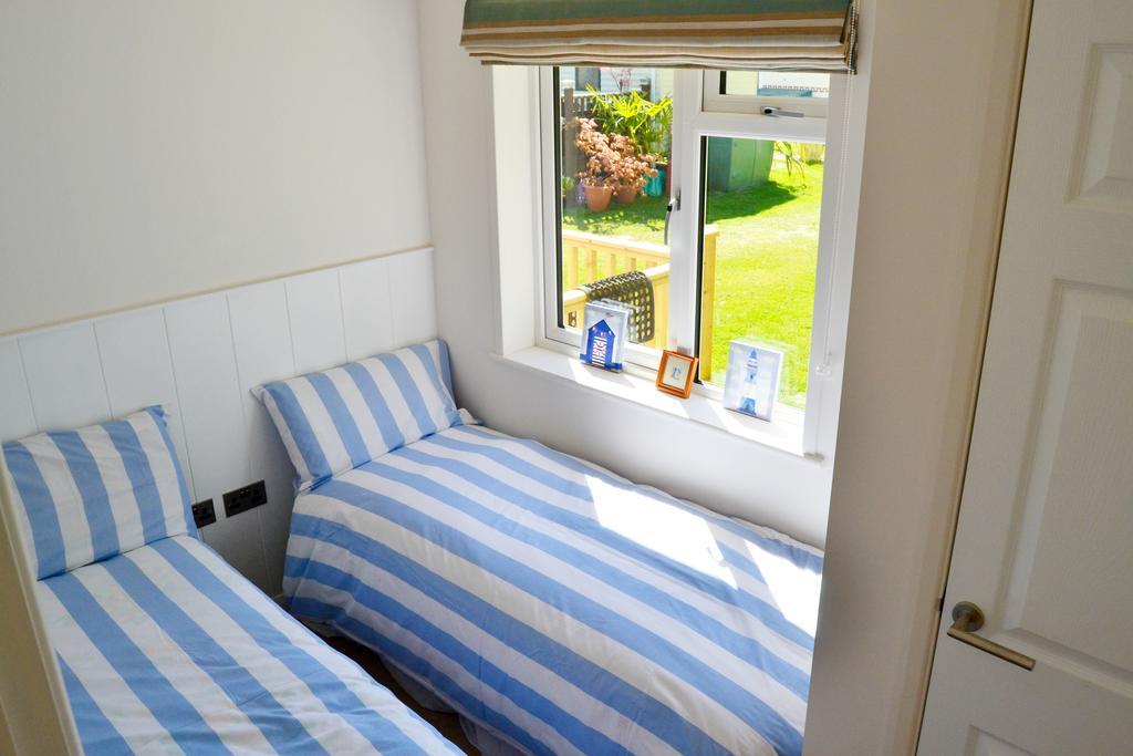 Hele Valley Holiday Park Ilfracombe Exterior foto