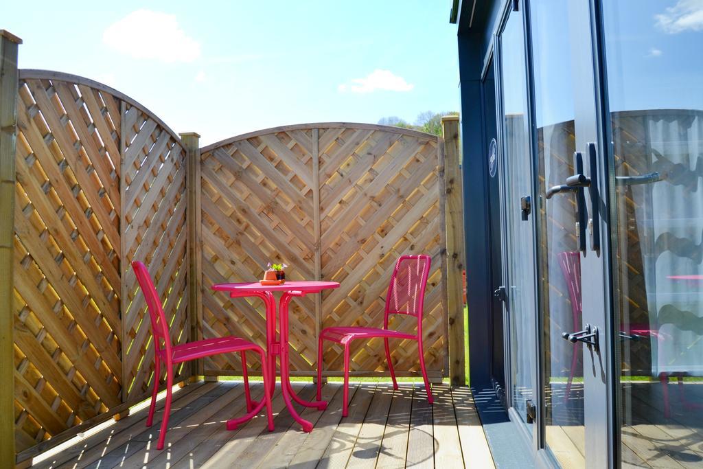 Hele Valley Holiday Park Ilfracombe Exterior foto