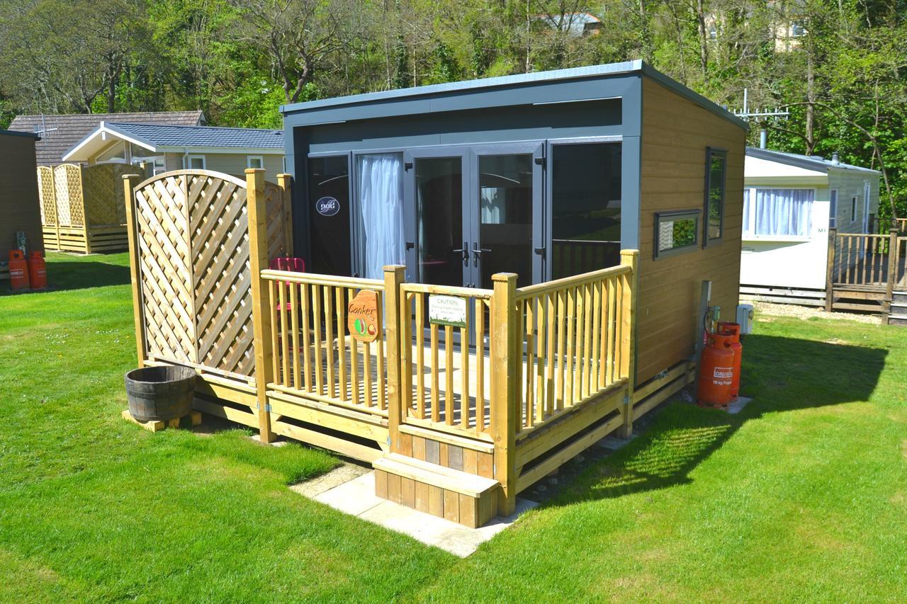 Hele Valley Holiday Park Ilfracombe Exterior foto